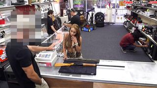 Pawn cocksucking busty hooker gets money to suck in office