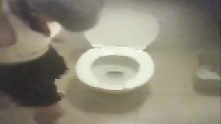 bathroom spy teen 2
