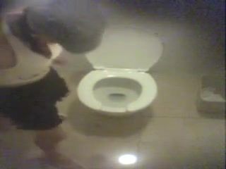 bathroom spy teen 2