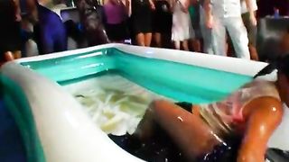 Messy porn lesbian home porn