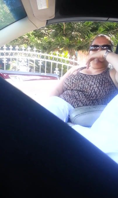 MATURE FEET ON CAR
