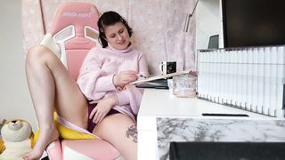 Lacey Taylor At Home Beauty
