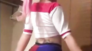 Harley Quinn twerk