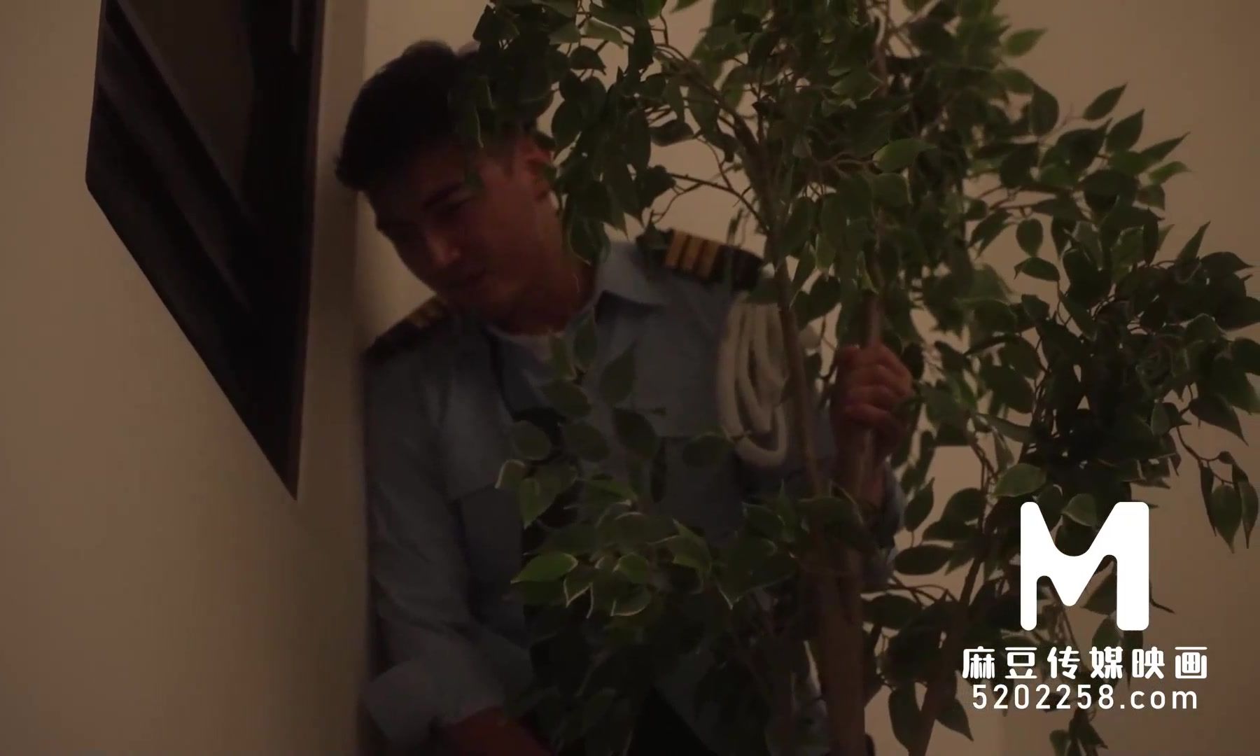 Trailer-MD-0266-Horny Security Guard Fucks JK Girl-Zhao Xiao Han-Best Original Asia Porn Video