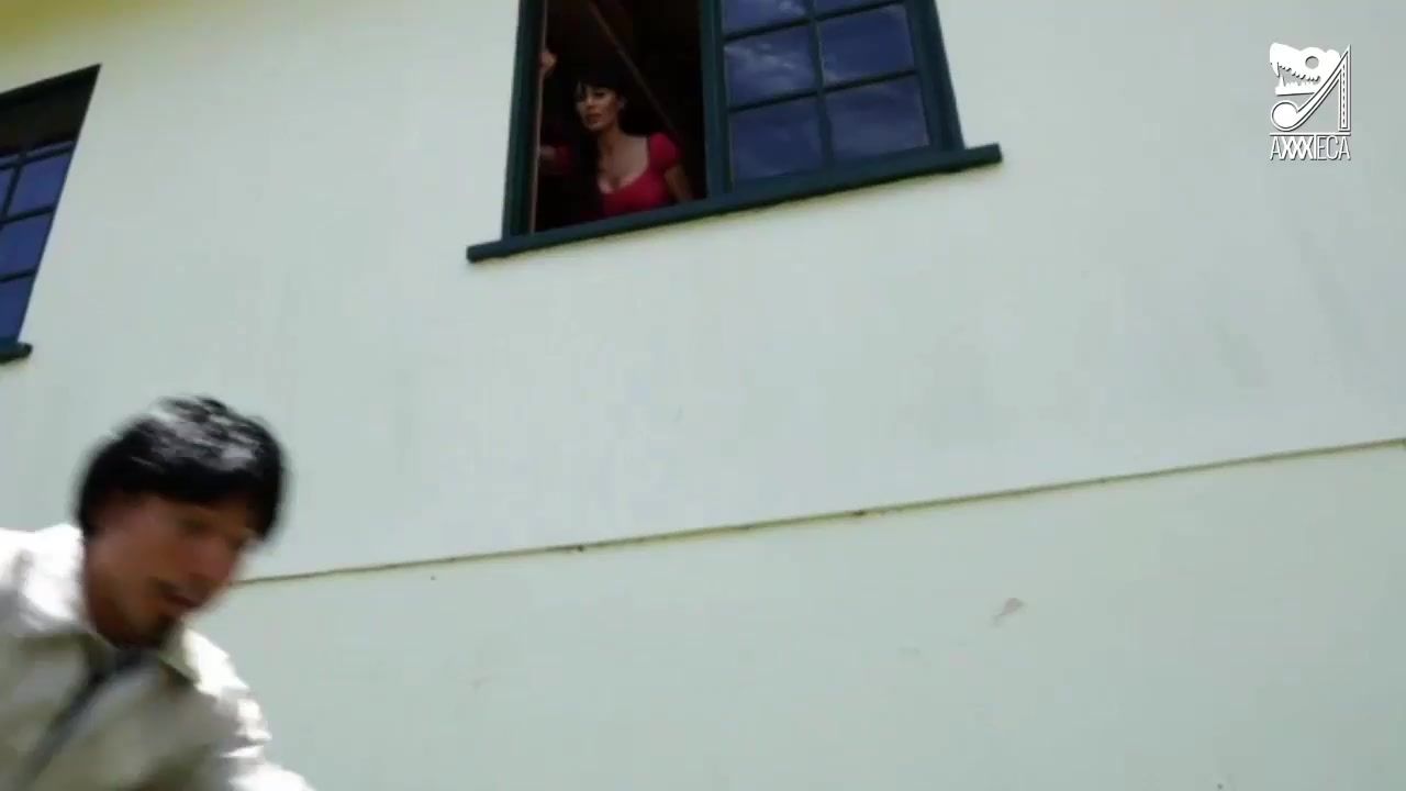 Porno Mexicano exterminator seduces the hottest MILF with big tits!! Eva Karera