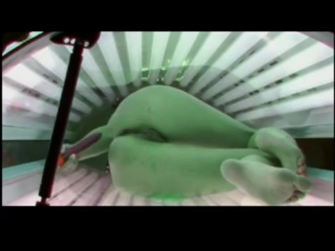 spycam en la cama de bronceado