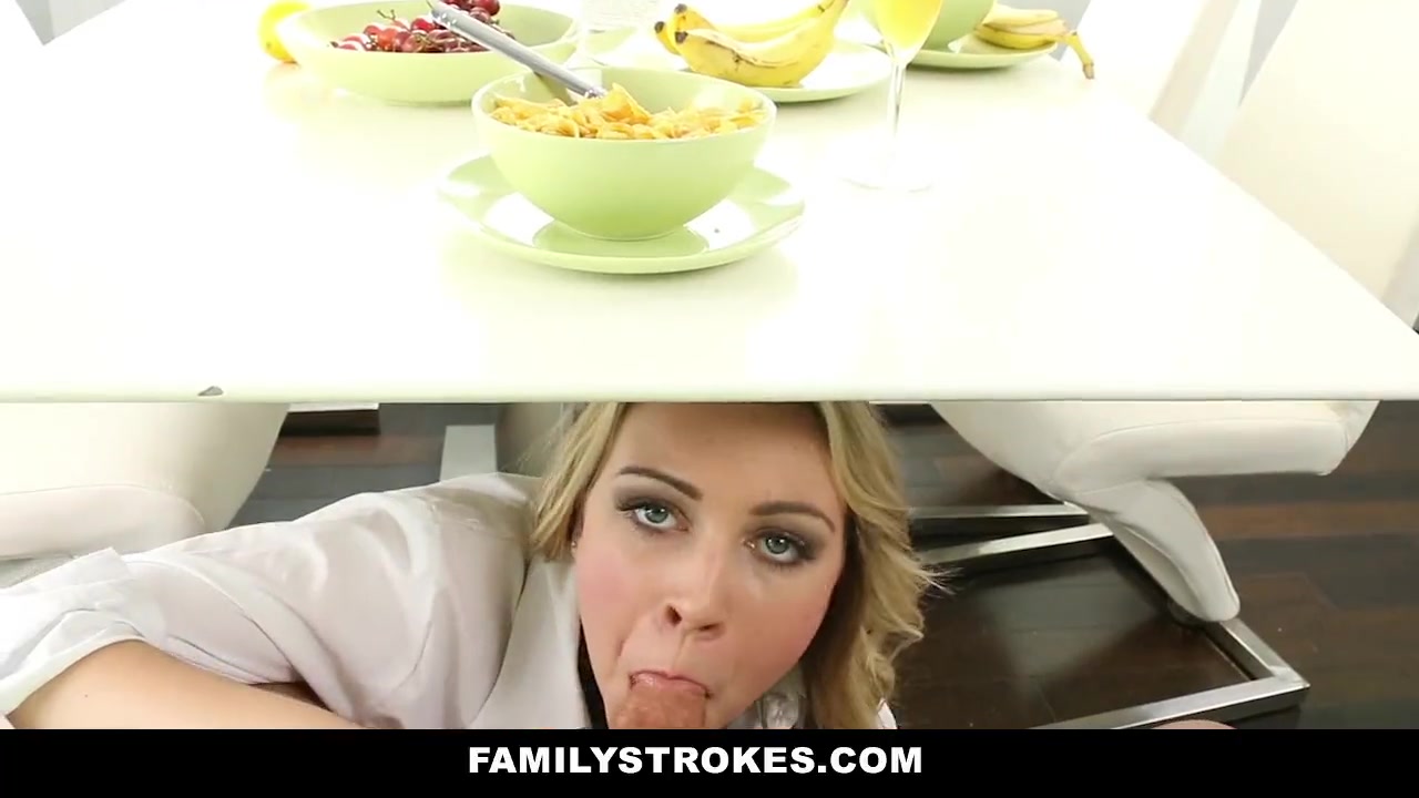 Daddy fucks step daughter when mommy leaves