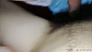Homemade sex video with skinny hairy Chinese teen girl