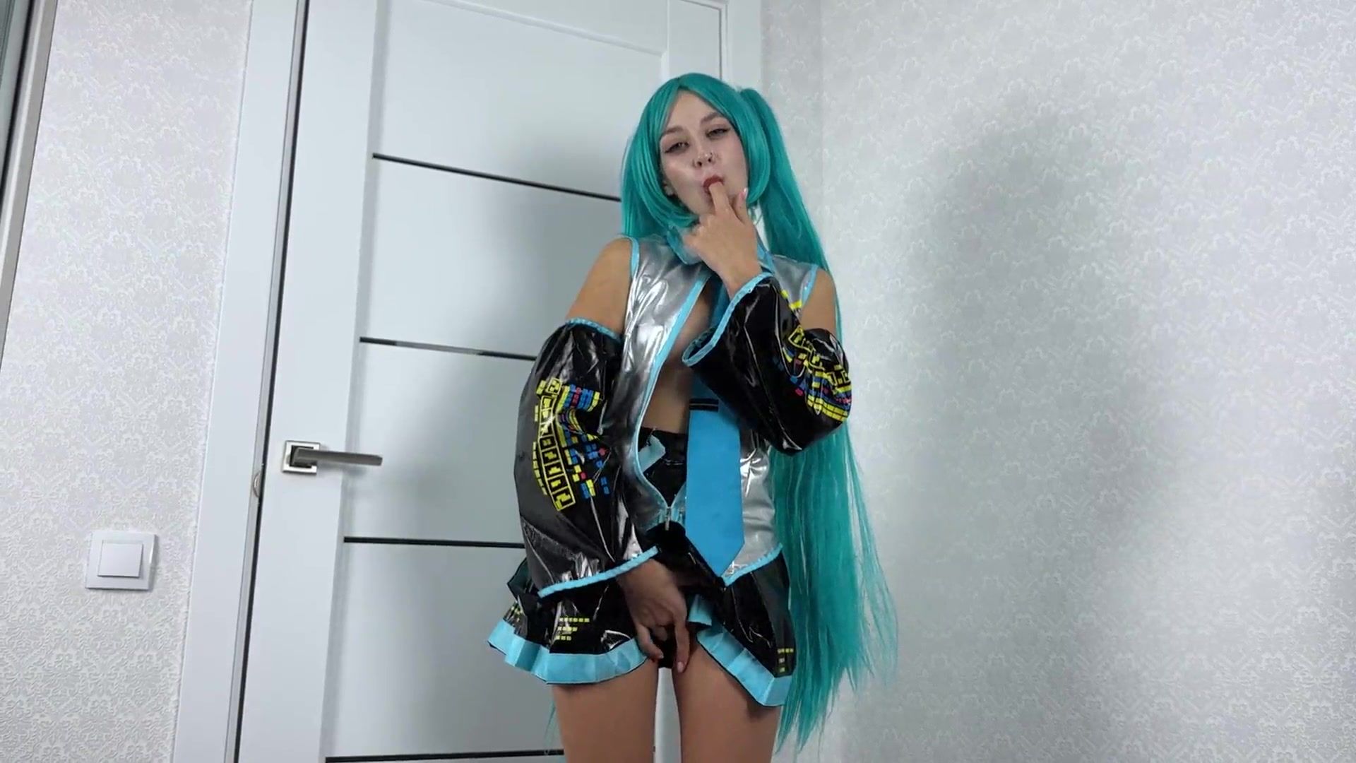 Pussy Fucked Vocaloid Hatsune Miku in different positions and gets Cum Inside | Cosplay