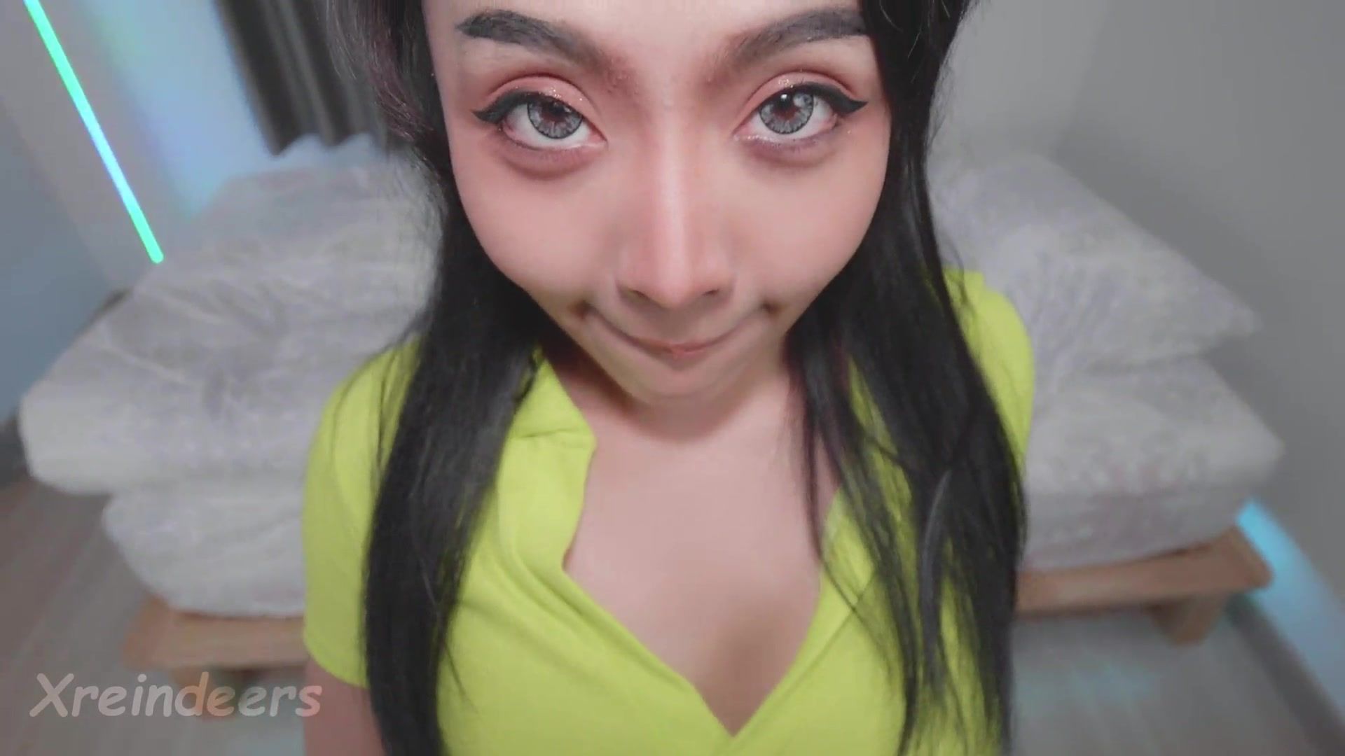 Asian Chick Agrees To Get Anal Fucked In Exchange For A New Phone - Xreindeers