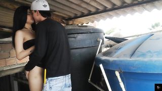 Plumber fucks his STEP-DAUGHTER's pit WHEN LEAVING THE HOUSE (part 1)