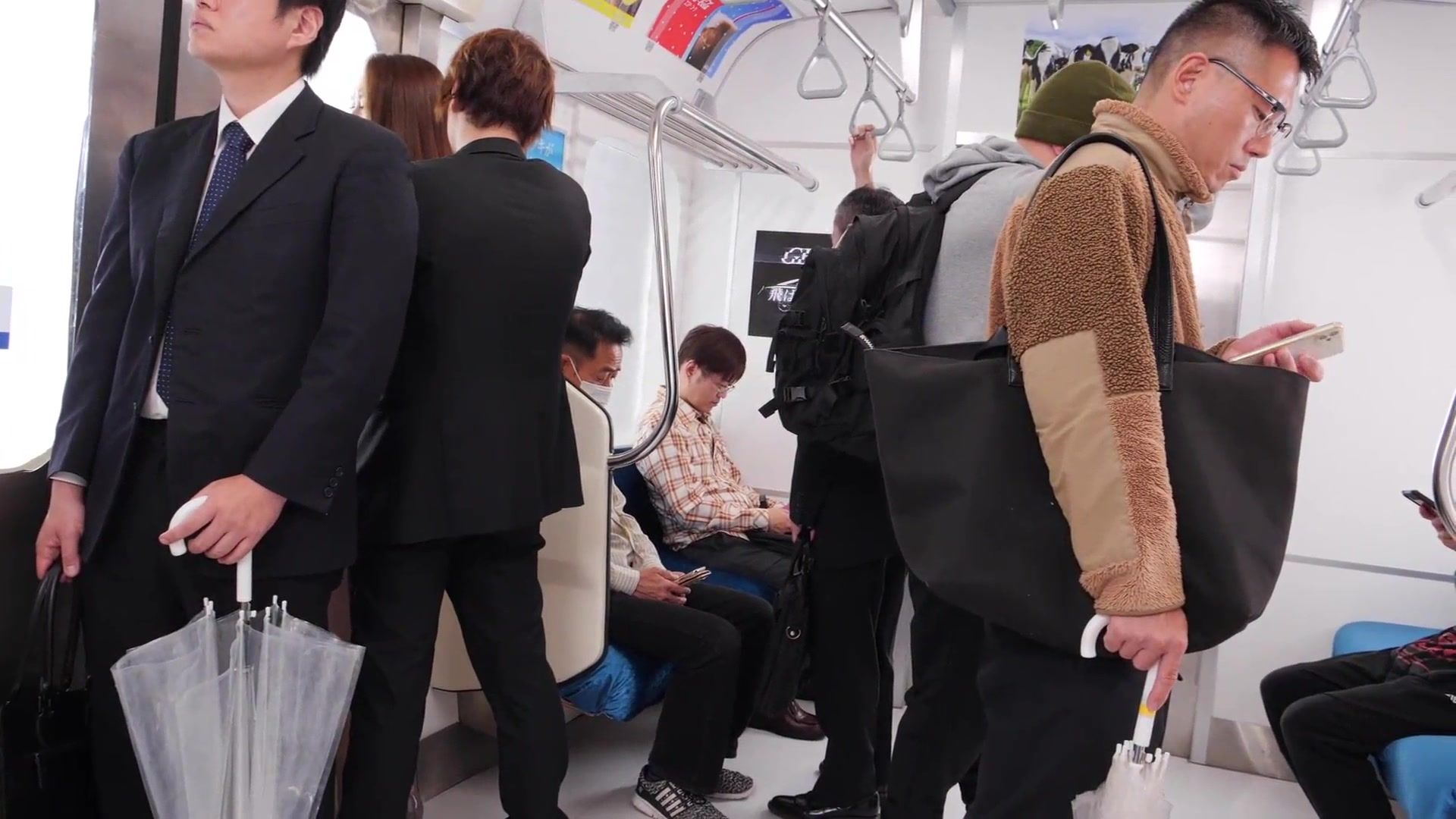 Married Woman Train-Touched Fifty-Something Mother- Chisato Shoda