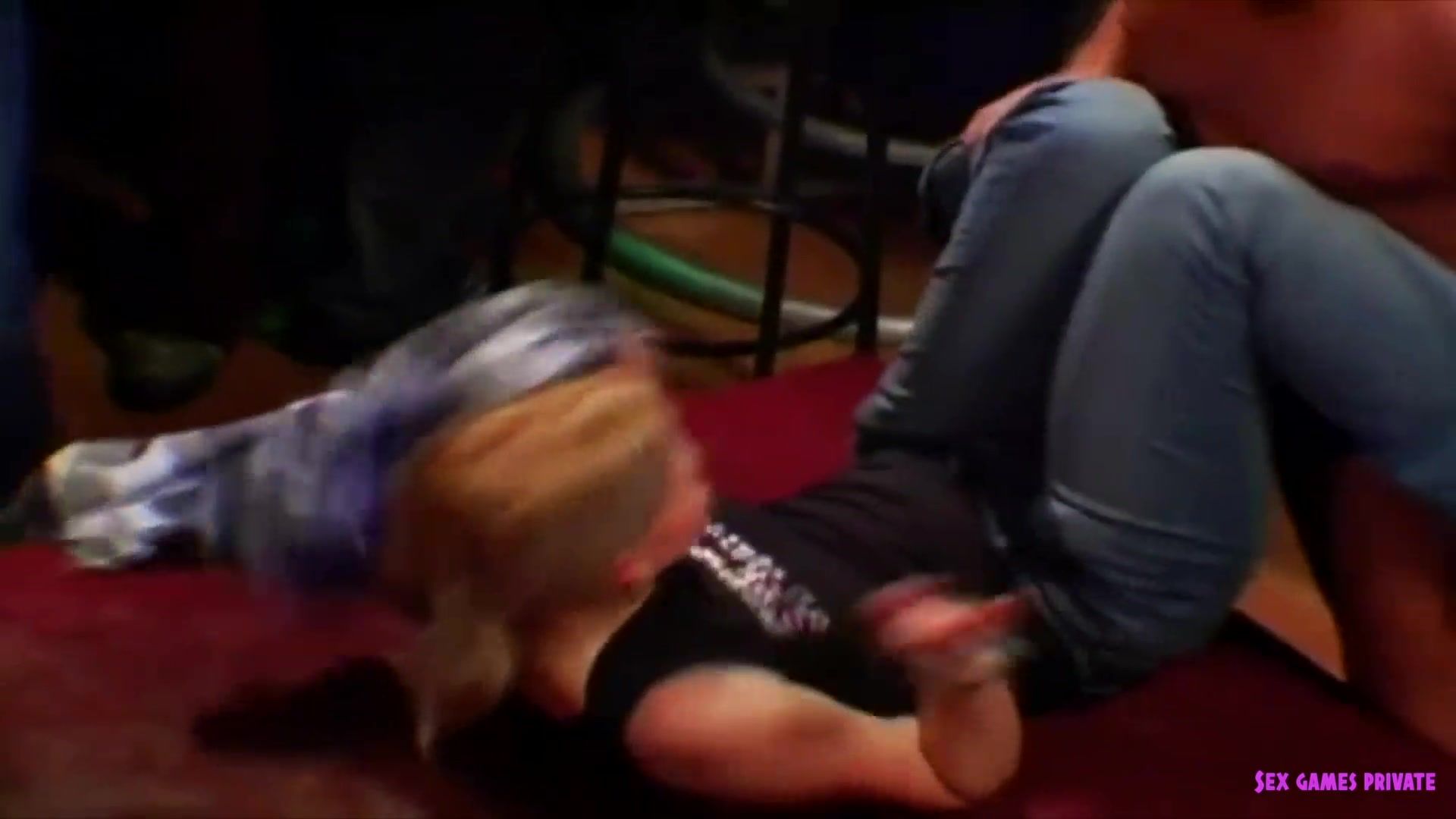 Crazy strippers seduced amateur ladies