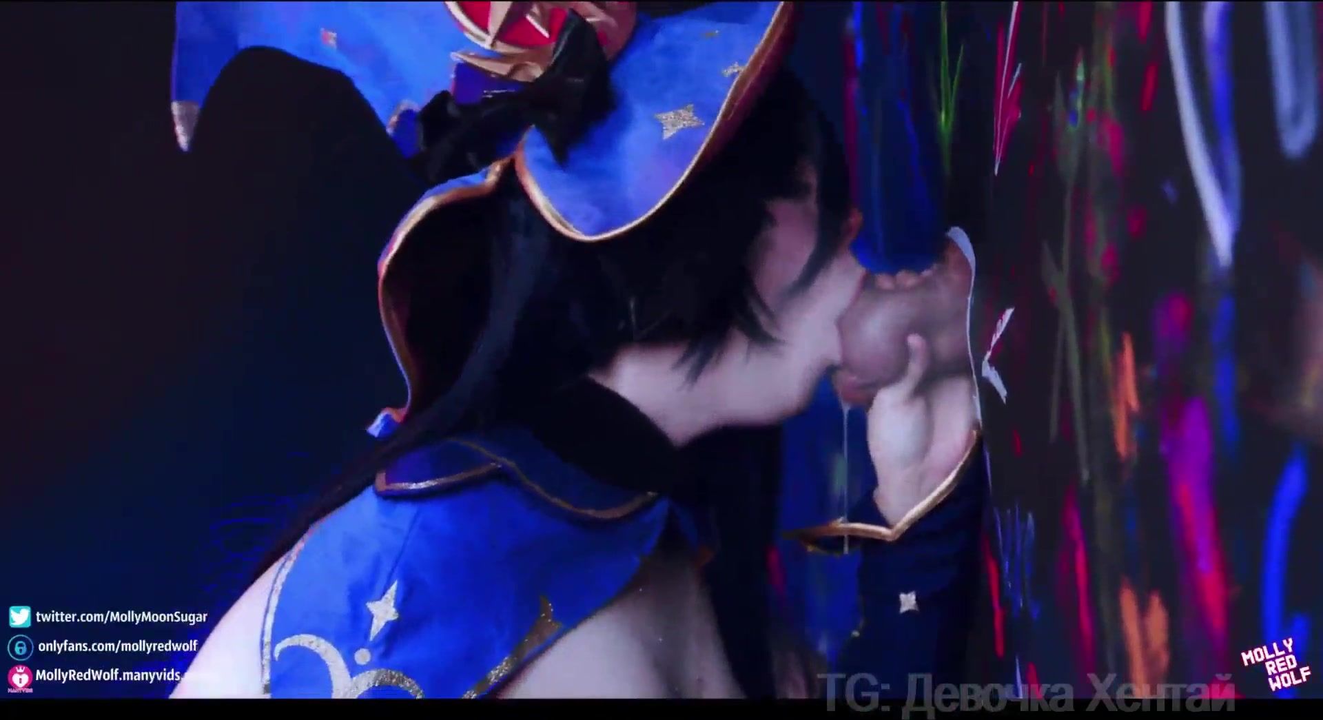 Genshin impact Mona cosplay hard-core