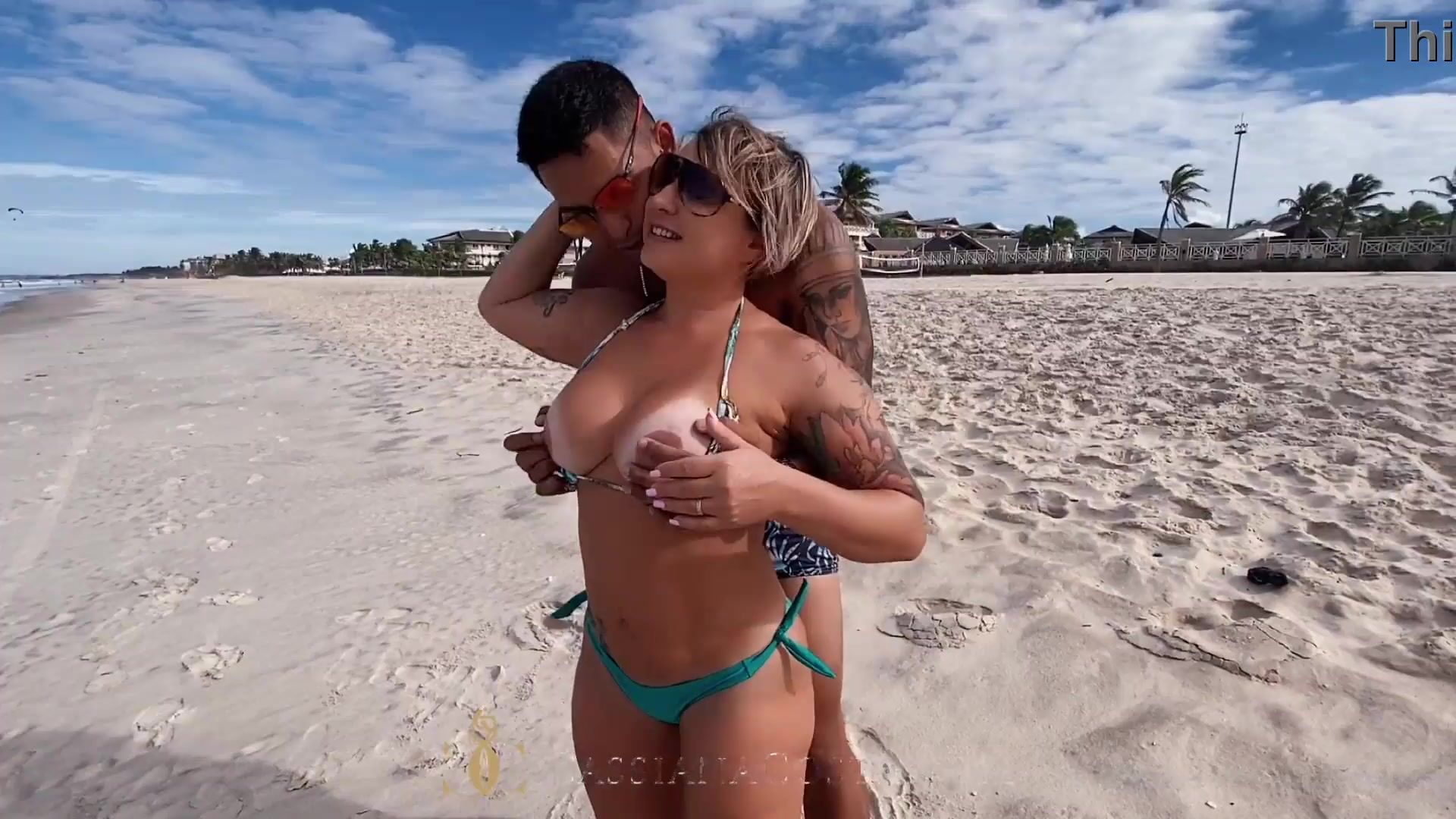 Cassiana Costa in the paradise of Fortal