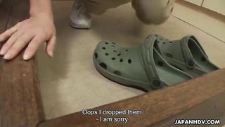 Spilling his semen deep inside of the brunette's pussy