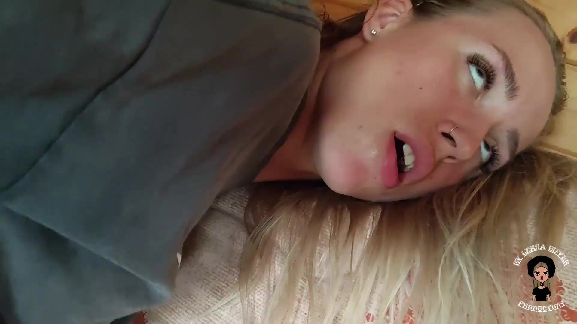 Cute teen gets warm creampie in pussy after big dick ridding