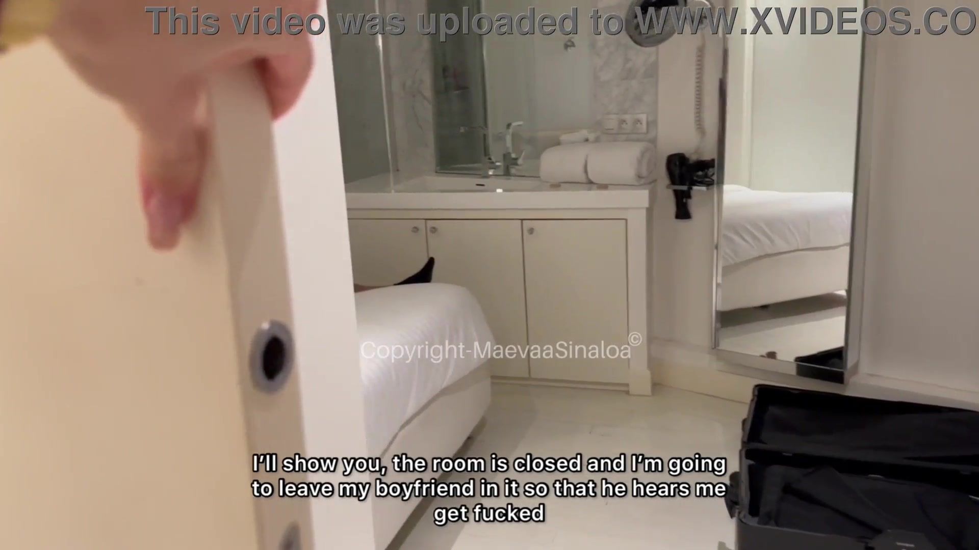 Maevaa Sinaloa - I fuck with the owner of the AirBnb I rented in Paris - Facial