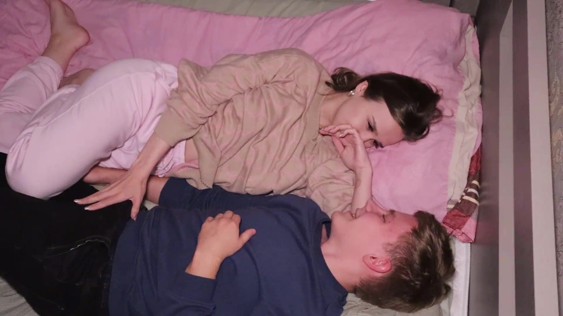 CAUGHT AT A PARTYCUM ON TITS