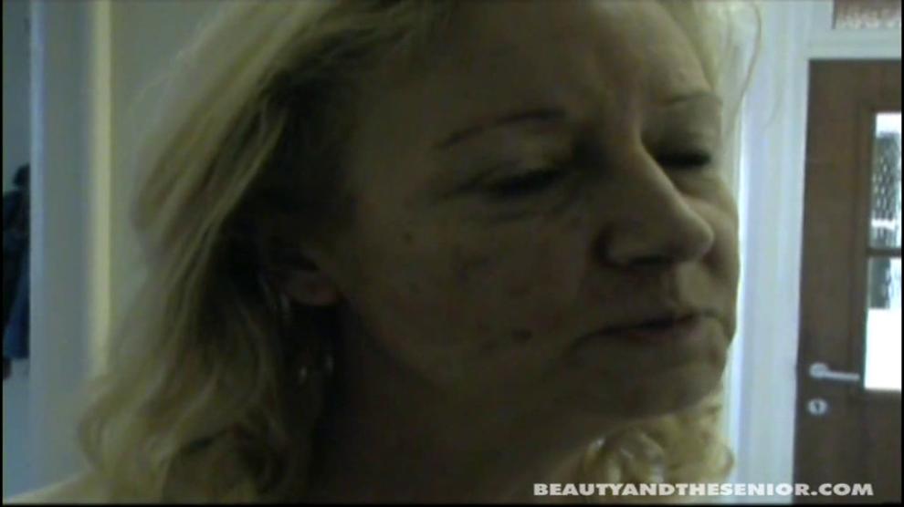 Curly haired teen Cindy take an old cock