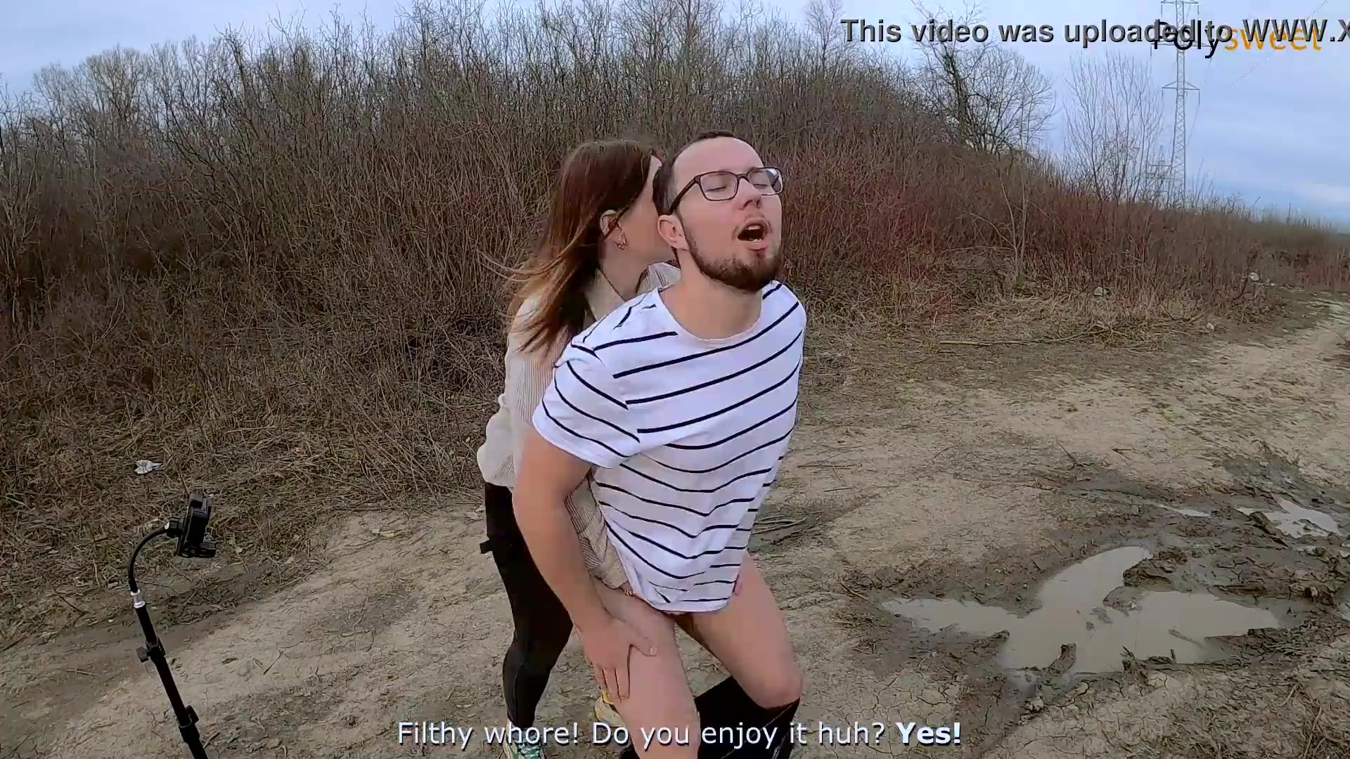 Russian girl fed a guy with sperm while pegging him