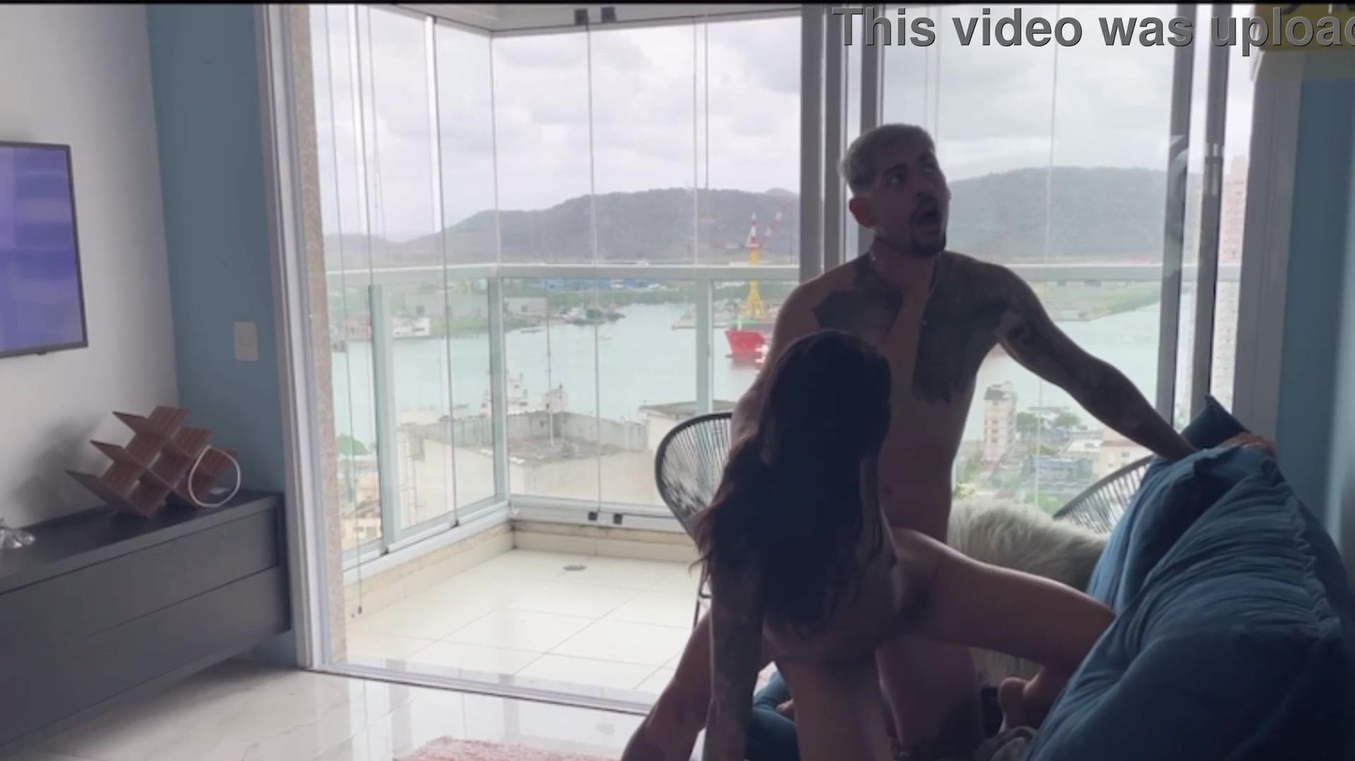 FUCKING THE BRUNETTE'S PUSSY ON THE COUCH