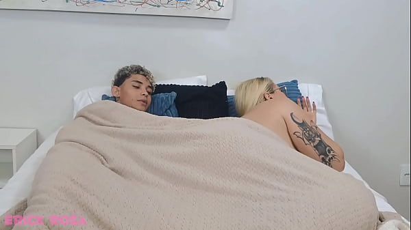 My naughty stepmother wasted no time and fell on my dick