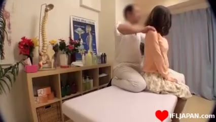 Asian Girl Massage Hidden Camera