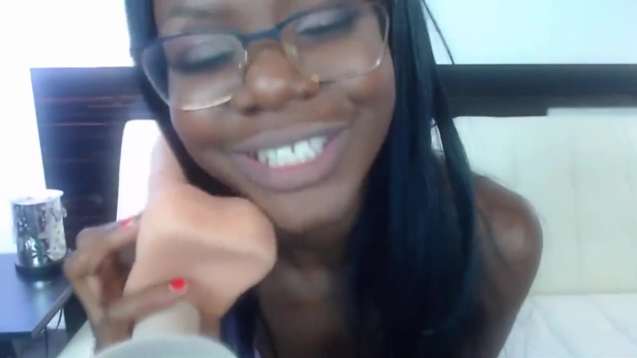 Free HD .lovely black gal with sexy glasses fucking shaved pussy.mp4 Porn  Video
