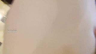18\u5c81\u5916\u8868\u5c0f\u6e05\u65b0\u7f8e\u5973\u7a81\u7136\u6765\u5b66\u6821\u8bf7\u6211\u5403\u996d,\u5e26\u5230\u9152\u5e97\u8d76\u7d27\u5f00\u64cd!