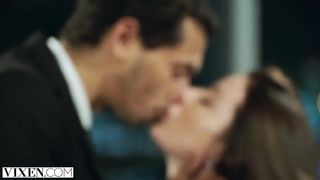 VIXEN Sophie Dee Is Completely Insatiable And Gets The Fuck Of Her Life!