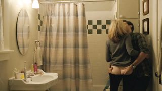 Elizabeth Banks – The Details (2011) (sex scene)