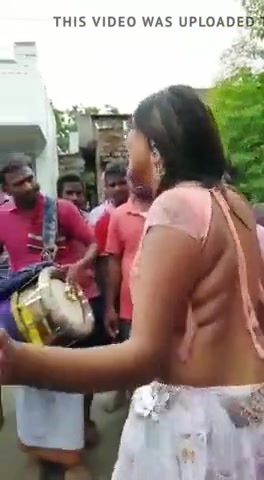 Nude girl dance video