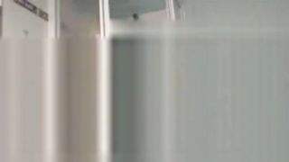 Papy ce tape la femme de m\u00e9nage
