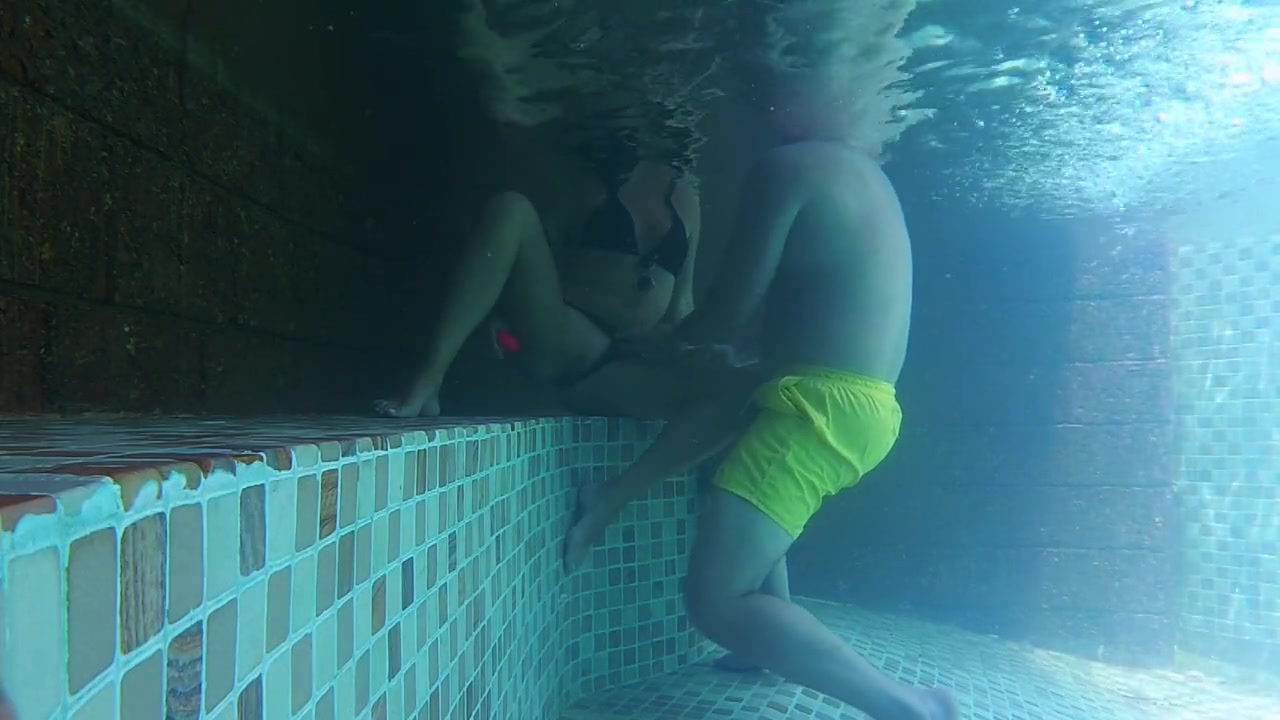 Wife Pool - Free HD Wife Hotel Pool Holiday vs Boy Porn Video