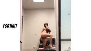 Cardi B Nude Video Backstage at Billboard Awards