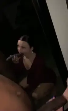 18 year old Snowbunny gets BBC sloppy