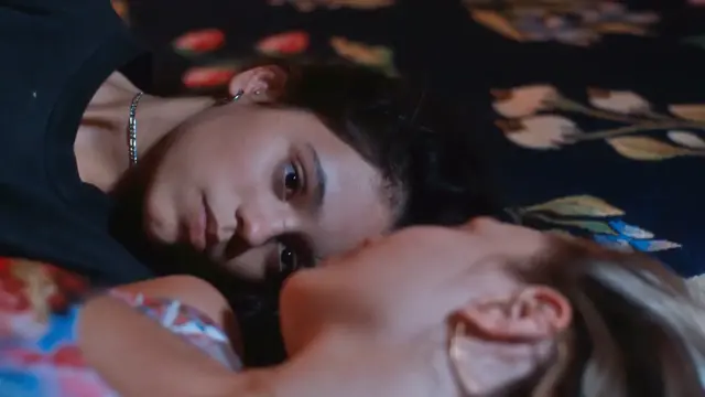 Jenna is the best girlskissing
